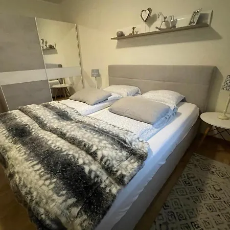 Amy Apartamento Podčetrtek