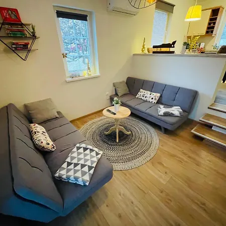 Apartma Amy *